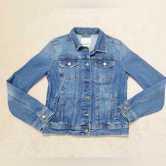 UNIVERSAL THREAD Women's Denim Freeborn Jean Jacket Trucker Style Size Small - Picture 6 of 11